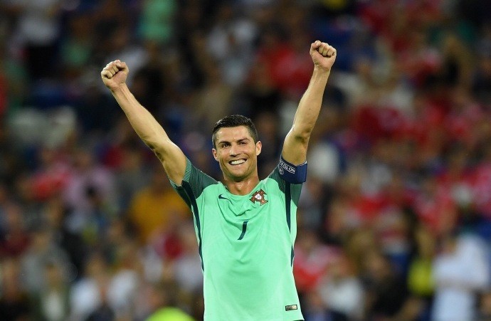 星空体育官网国际比赛日皇家马德里备战NBA季后赛；队长鼓劲细节曝光；底气十足；团队化学反应显著的简单介绍